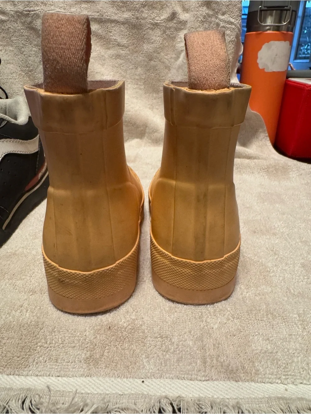 Hunter sturdy rubber